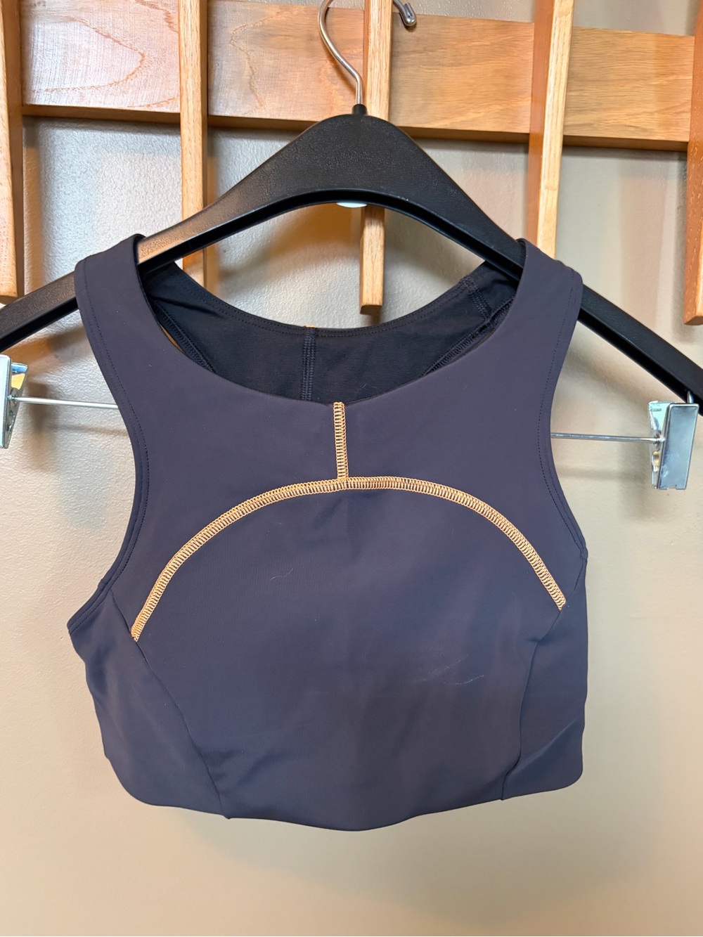 Lululemon Tough Train High Neck Bra Medium Support Black Orange Soda Size 8